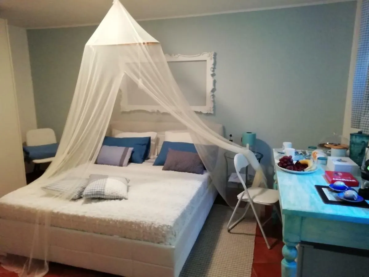 La Forma Dell'Acqua Bed & Breakfast Su Forti